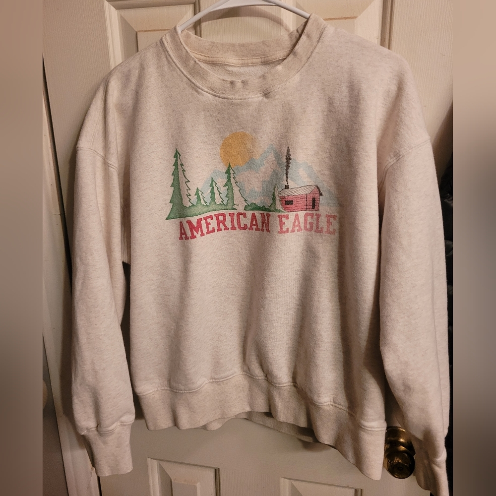 American eagle sweatshirt size medium